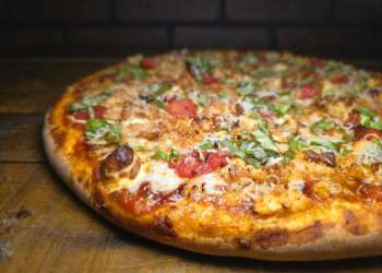 Garlic Chicken Parmesan Pie