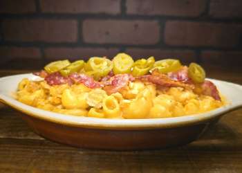Jala-Bacon Mac and Cheese