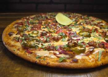 El Guapo Pie - NEW